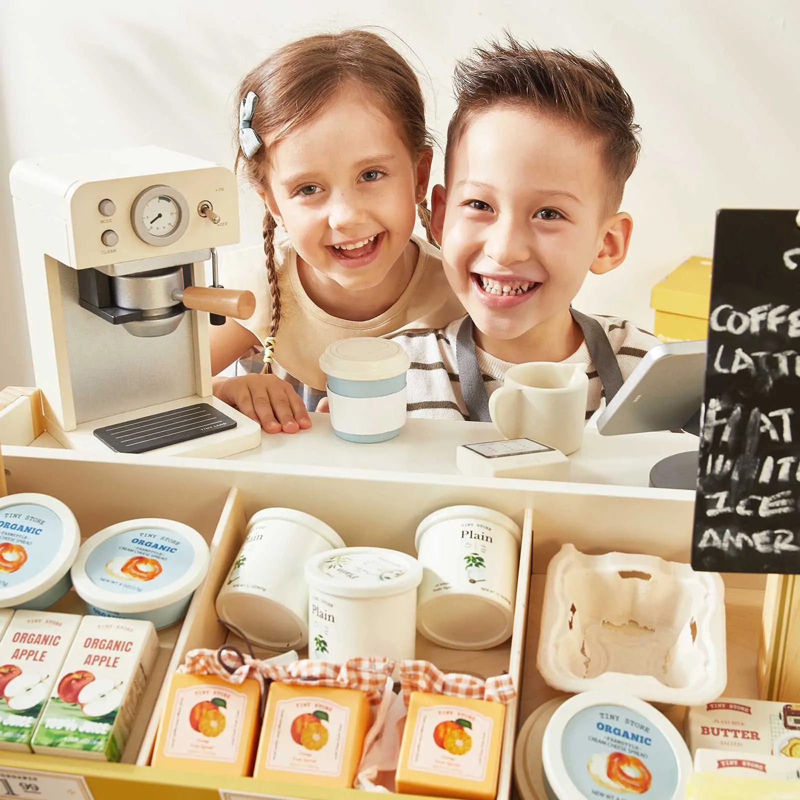 Farmers’ Market Gift Set: Market Stall & Organic Food Collection