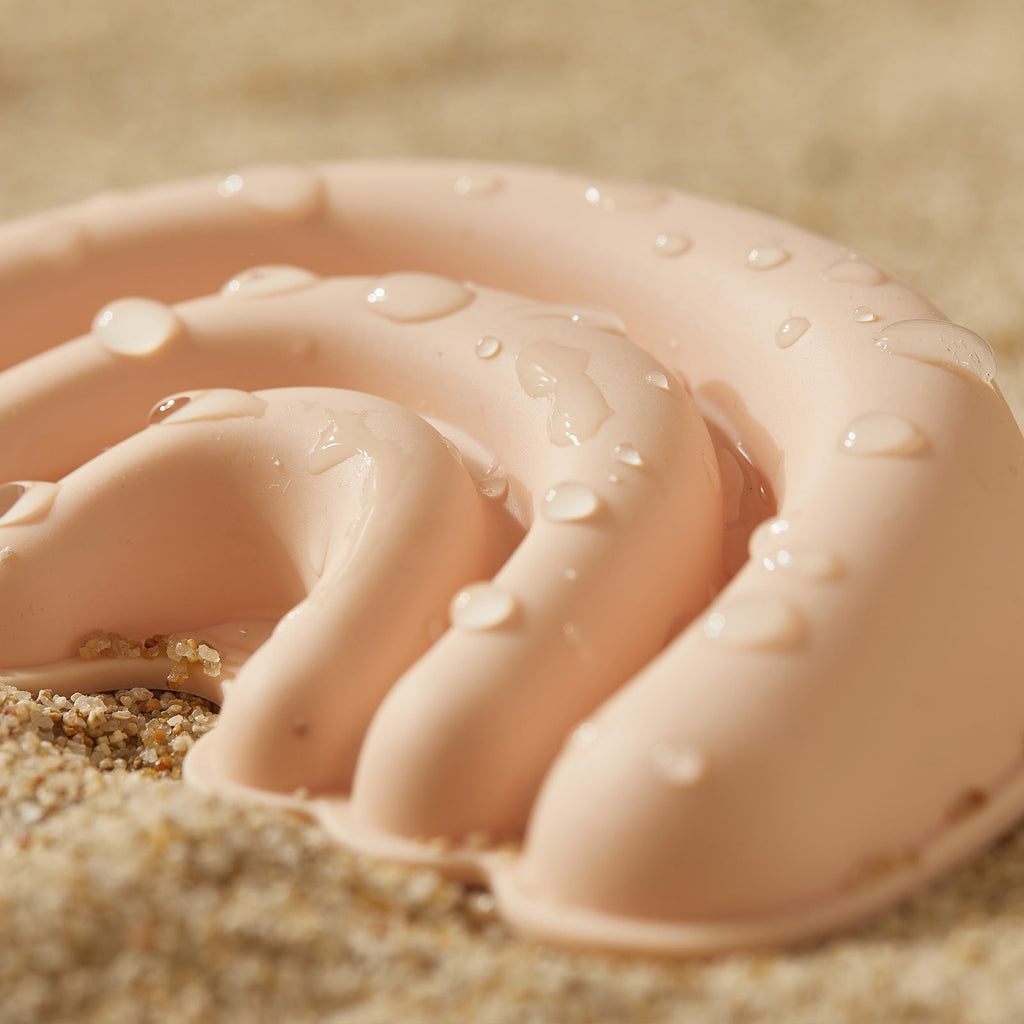Tiny Land® Sand-Buddies Sand Toy Set