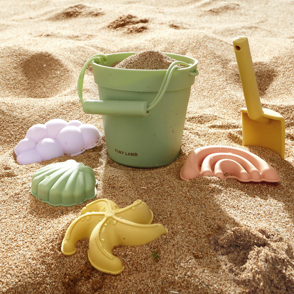 Tiny Land® Sand-Buddies Sand Toy Set